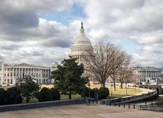 США объявят новые ограничения на экспорт чипов в Китай, сообщили СМИ