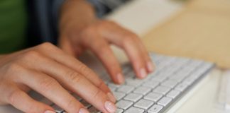 50 девушек влюбились в мужчину, который оказался женщиной