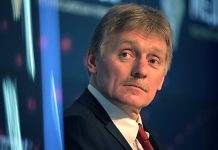 Песков раскрыл, каким телефоном пользуется