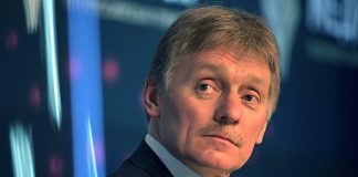 Песков раскрыл, каким телефоном пользуется