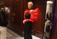 Изменившаяся Волочкова покидает Москву