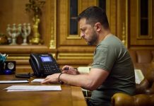 Зеленский из Аргентины поговорил с Макроном