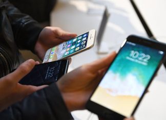 Смартфоны Apple не вышли в лидеры по продажам в России в 2023 году