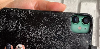 В Новосибирские создали чехол для смартфона с перцовым баллончиком