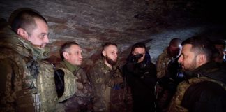 Зеленский посетил передовую в Запорожской области