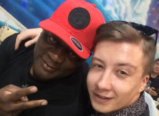 Пойдет на Красную площадь и в Большой театр: внебрачный сын Пьера Нарцисса едет в Москву