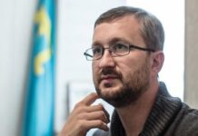 Из российского плена вернули 10 гражданских украинцев