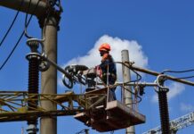 В семи областях аварийные отключения — Укрэнерго