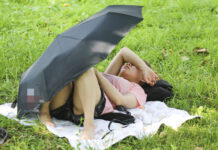 Врачи назвали пять правил «выживания» в экстремальную жару