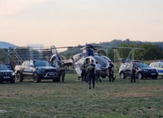 На Закарпатье трое мужчин напали на пограничника и отобрали оружие