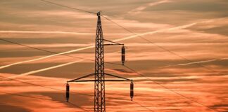 Укрэнерго вернуло графики отключений на понедельник