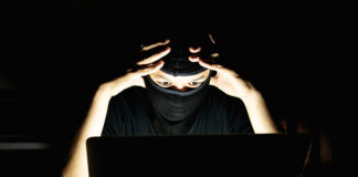 «Здравcтвуйте, я ваша начальница»: сетевые мошенники научились проникать в закрытые чаты