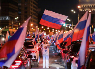 Можно ли научить патриотизму: как из горького миндаля сделать персик