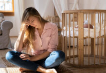 Врач рассказал о больших проблемах с неполными семьями в России