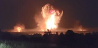 Дроны долетели до ракет. Удар по складу в России