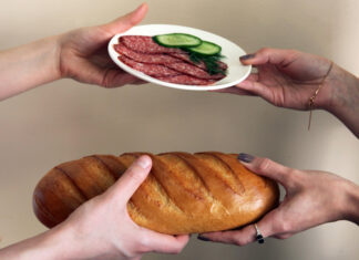 Привередливости в еде у детей найдено неожиданное объяснение