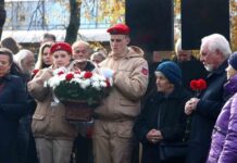 В Москве отдали дань памяти погибшеу 30 лет назад военкору «МК» Дмитрию Холодову