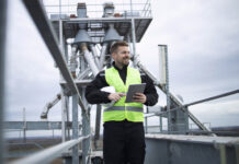 Россияне мечтают о работе в профессиях, которых скоро не будет