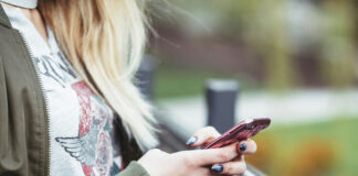 Россиянам намекнули на возможную блокировку Whatsapp