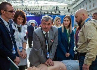 Центр «ВОИН» завершит подготовку более 8,5 тысячи педагогов ОБЗР до конца года