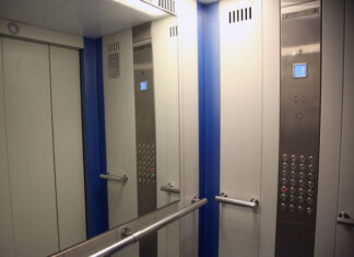 Названы признаки критического состояния лифтов, о которых нужно сообщать диспетчеру