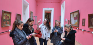 Молодые и состоятельные выбирают не карьеру, а мини-пенсии