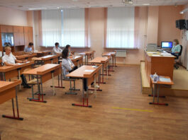 Что изменит принятый в Госдуме закон о пилотном «сокращенном ОГЭ»