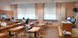 Что изменит принятый в Госдуме закон о пилотном «сокращенном ОГЭ»