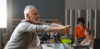 Тренажерный зал не нужен: названы помогающие дожить до 100 лет действия