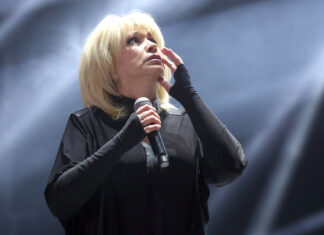 У Аллегровой обнаружили гравитационный птоз