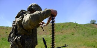 Армия РФ давит на трех направлениях — Генштаб