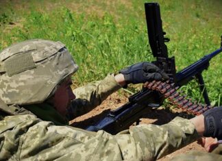 ЗСУ отражают атаки россиян на 12 направлениях