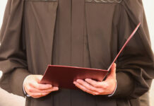 Приговоры дня: убийца из метро, чиновник РЖД и наркодилеры