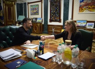 Президент одобрил закон о военном уполномоченном