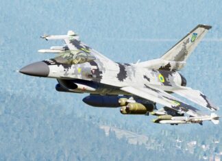 Зеленский анонсировал усиление авиации и ПВО