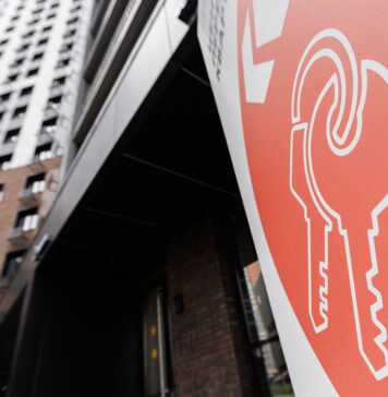 В России хотят запретить оспаривание нотариальных сделок с квартирами