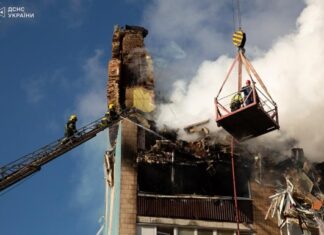 Удар по Тернополю: неизвестна судьба 22 человек