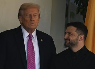 Зеленский пригласил Трампа в Украину