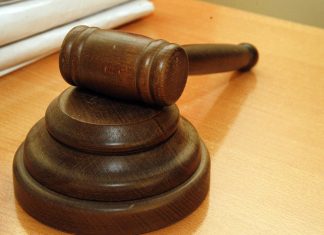 «Тещин» приговор отменен: москвича, якобы растлевавшего падчерицу, будут судить заново