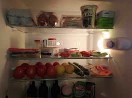 Названы четыре опасных для здоровья продукта, которые есть в каждом холодильнике