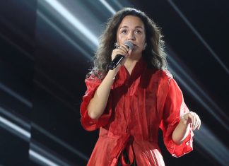 «Мне очень плохо»: певица Слава сообщила о серьезных проблемах в личной жизни