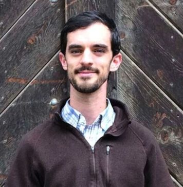 Гендерный конфликт в американской школе закончился выплатой учителю $650 000