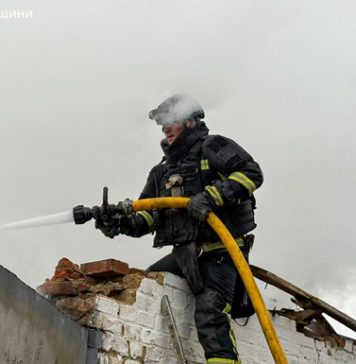 РФ атаковала медучреждение в Купянском районе