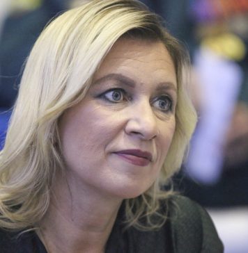 Западная демократия подменила понятие «человек»: Мария Захарова оценила «фетиш толерантности»